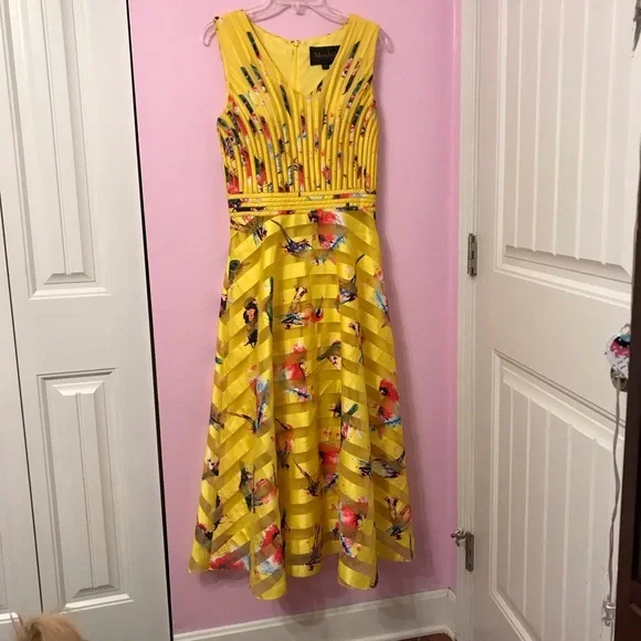 Moshita Couture yellow bird printed Dress with matching jacket size medium - Picture 5 of 10